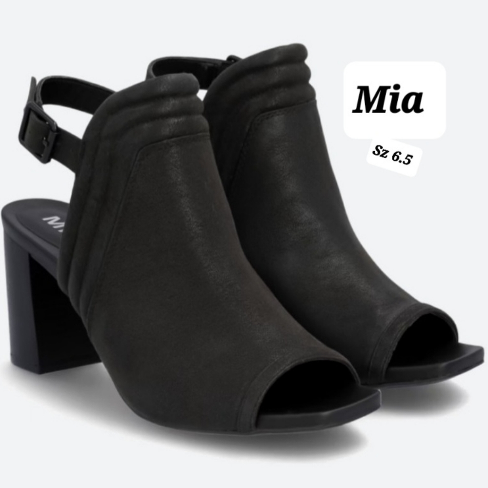 MIA Kiety open-toe shoe. Sz 6.5. New